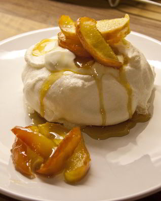 Безе с яблоками