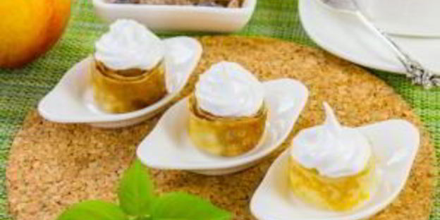 блинчики с яблоками под безе