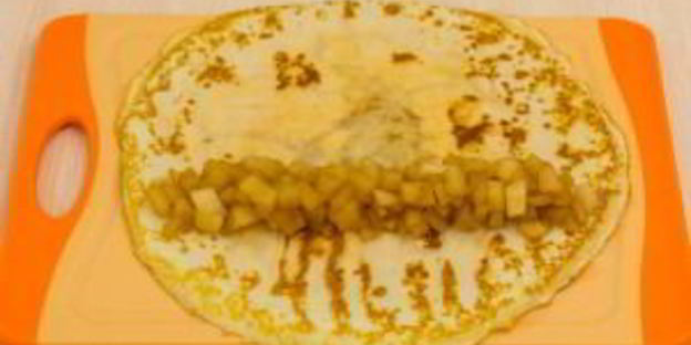 блинчики с яблоками под безе