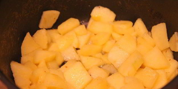 французские блинчики с яблоками и безе