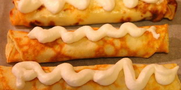 французские блинчики с яблоками и безе