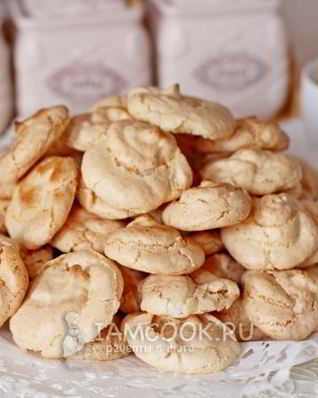 Миндальное безе Амаретти