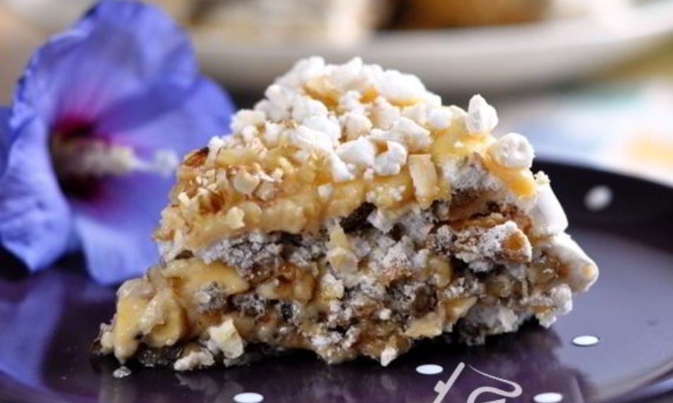 Рецепт орехового торта-безе с заварным кремом