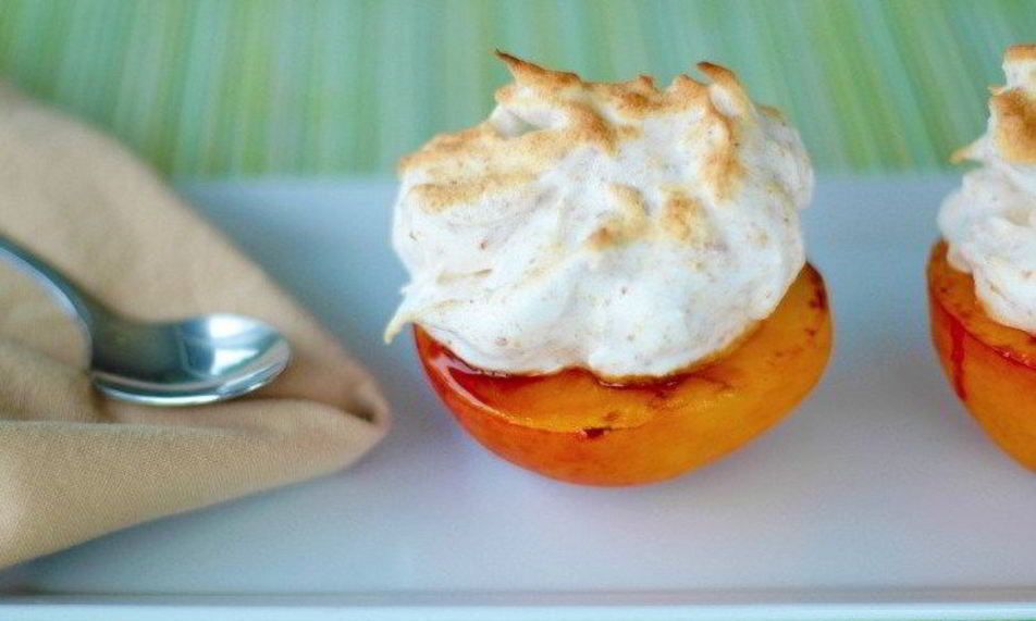 Рецепт персиков с безе