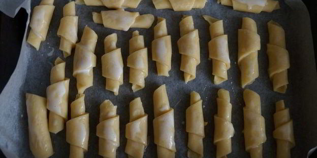 рулетики с безе