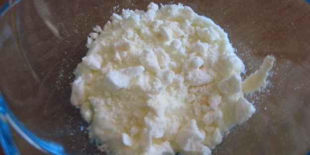 семифреддо с безе и шоколадной пастой