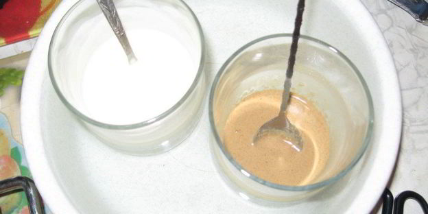 шоколадный бисквит с безе, крем с ноткой мокко