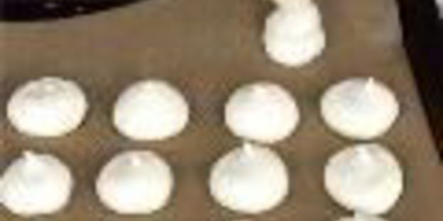 суп из малины с безе