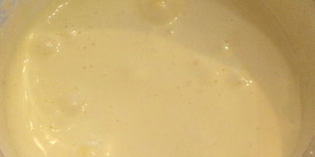 торт-безе с брусничным курдом