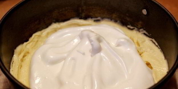 торт-безе с малиной