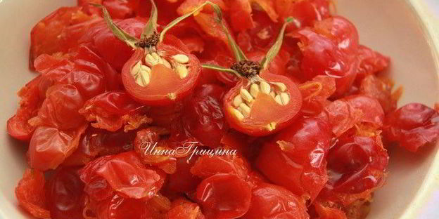 бланманже с шиповниковым пюре