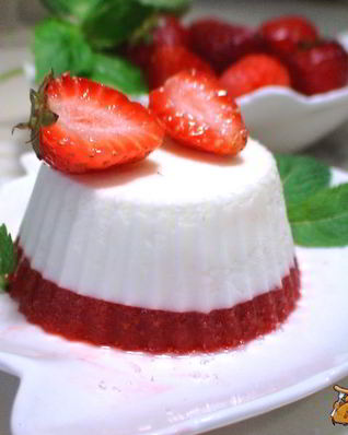 Десерт Клубника со сливками