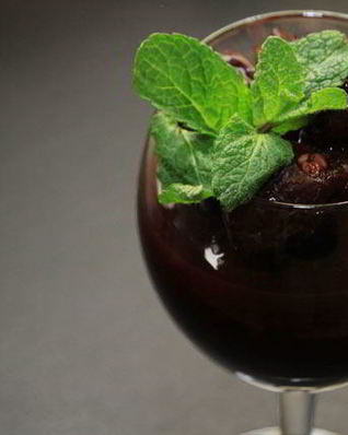 Десерт Пьяная ягода