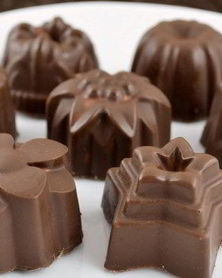 Десерт творожный в шоколаде