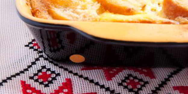 карамельный хлебный пудинг