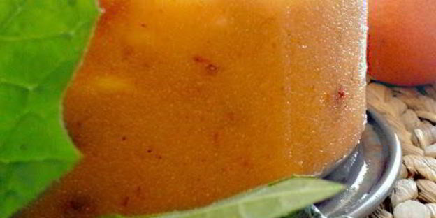 халва из манной крупы с орехами и изюмом