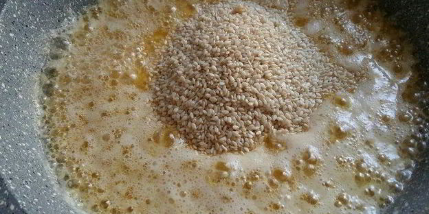 халва кунжутно-кокосовая по-домашнему