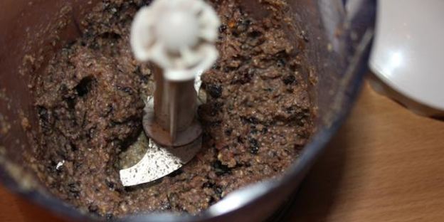 халва с отрубями и изюмом