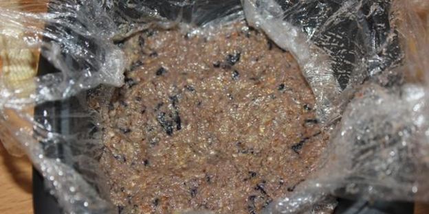 халва с отрубями и изюмом