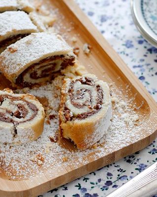 Рулет с халвой