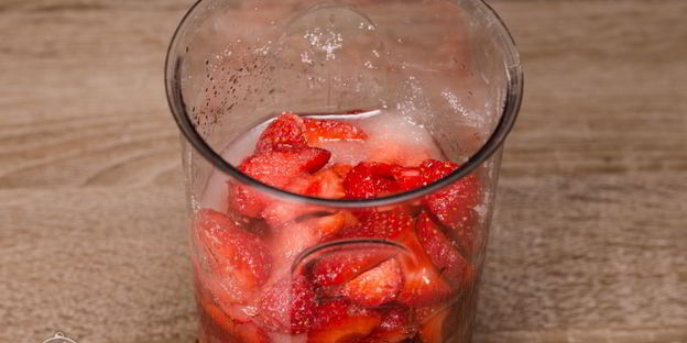 клубничный сорбет