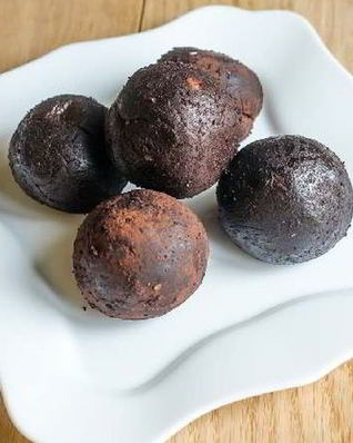 Домашние конфеты с черносливом