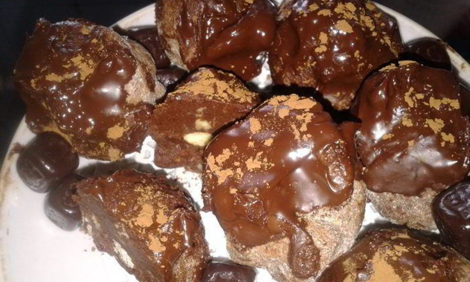 Рецепт конфеткивесельчаков-толстячков с шоколадом и миндалем без выпечки