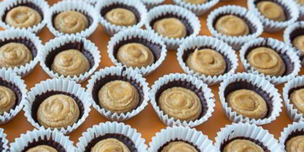 конфеты с арахисовой пастой