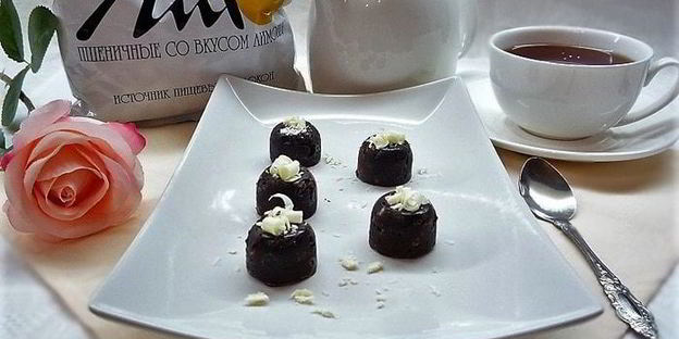 конфеты с вяленой вишней и отрубями