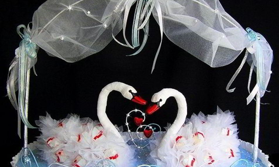 Рецепт лебедей из конфет