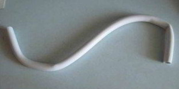 лебеди из конфет