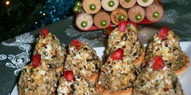 закусочные конфетки с голубым сыром и инжиром