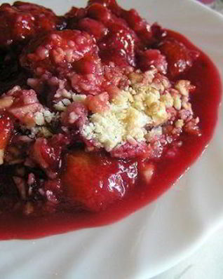 Крамбл Алыча и миндаль