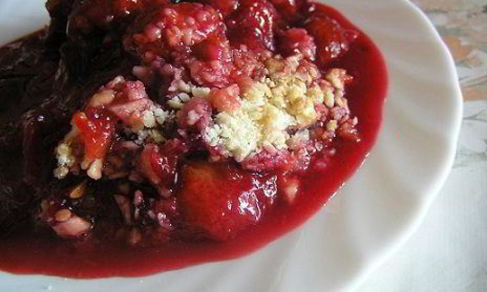 Рецепт крамбла алыча и миндаль