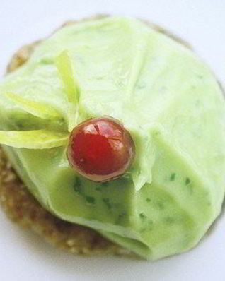 Десерт с мятно-лаймовым кремом