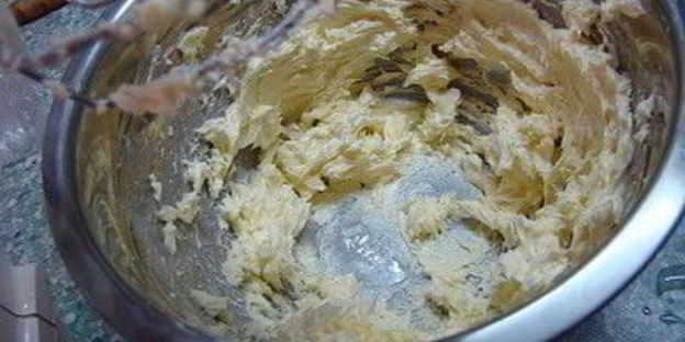 кростата с миндальным кремом и шоколадом