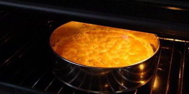 кростата с миндальным кремом и шоколадом