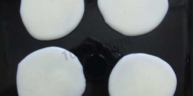 ореховые трубочки с белковым кремом