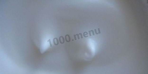 ореховые трубочки с белковым кремом