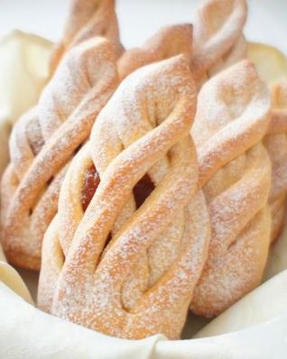 Булочки с мармеладом