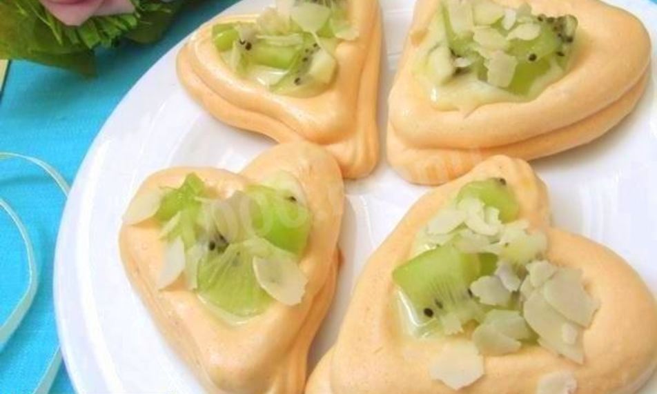 Рецепт меренг со сгущенкой и киви