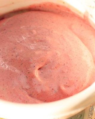 Десерт Клубничное мороженое