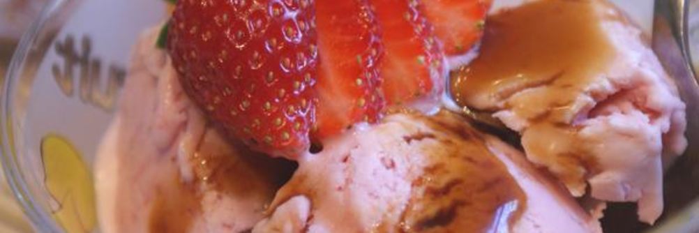 Клубничное мороженое