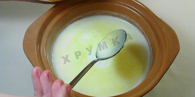 мороженое из молока и сахара