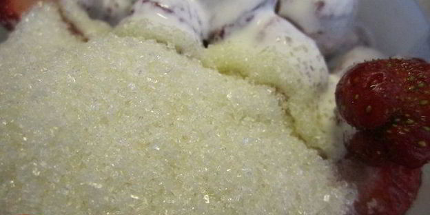 мороженое клубничное