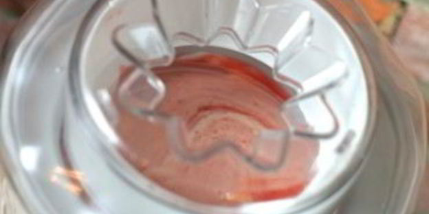 мороженое с клубникой