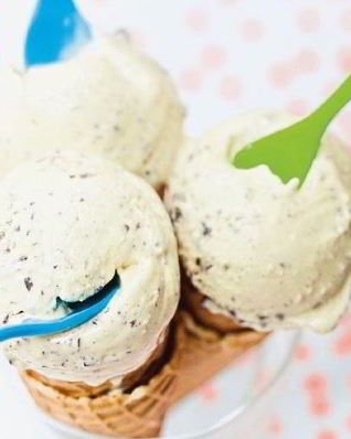 Мороженое Страчателла с белым шоколадом