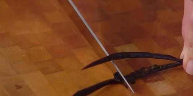 шафранное мороженое