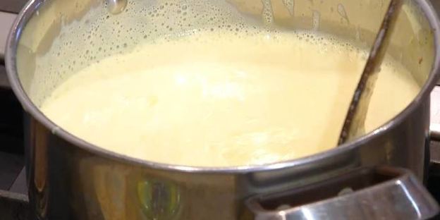 шафранное мороженое