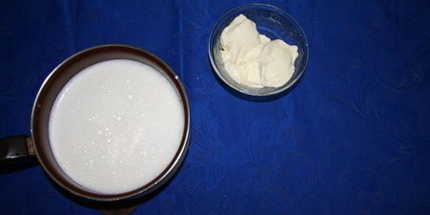 сырное черничное мороженое